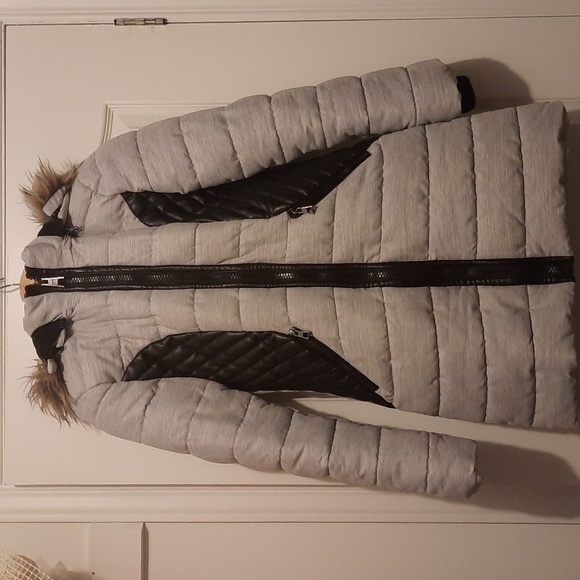 Womans wmall light  grey long winter coat with black faux leather details. warm - Picture 1 of 10